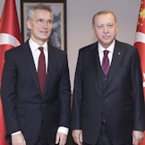 NATOs generalsekretær Jens Stoltenberg og Tyrkias President Recep Tayyip Erdoğan under et møte i 2020.